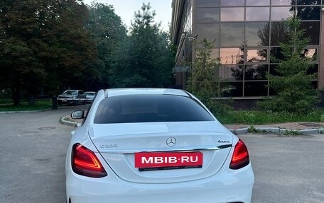 Mercedes-Benz C-Класс, 2019 год, 4 000 000 рублей, 5 фотография