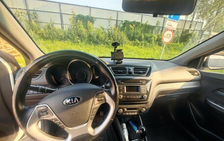 KIA Rio III рестайлинг, 2015 год, 900 000 рублей, 6 фотография