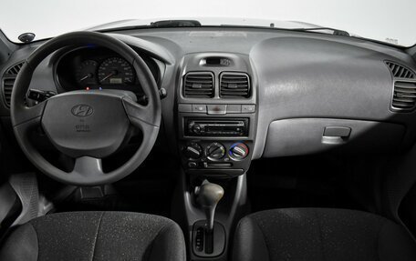 Hyundai Accent II, 2006 год, 399 000 рублей, 16 фотография
