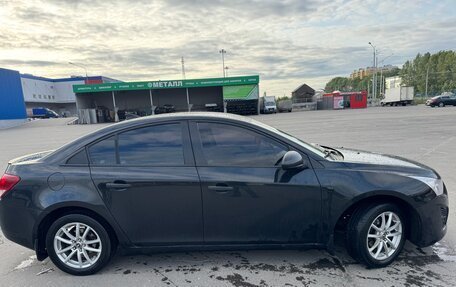 Chevrolet Cruze II, 2013 год, 595 000 рублей, 4 фотография