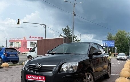 Toyota Avensis III рестайлинг, 2006 год, 1 100 000 рублей, 1 фотография
