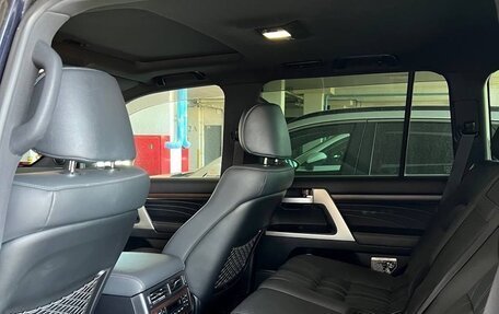 Toyota Land Cruiser 200, 2020 год, 12 500 000 рублей, 9 фотография