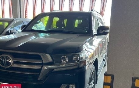 Toyota Land Cruiser 200, 2020 год, 12 500 000 рублей, 10 фотография