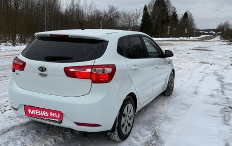 KIA Rio III рестайлинг, 2013 год, 898 000 рублей, 2 фотография