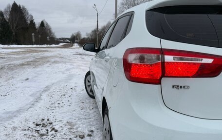 KIA Rio III рестайлинг, 2013 год, 898 000 рублей, 4 фотография
