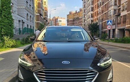 Ford Focus IV, 2019 год, 1 600 000 рублей, 2 фотография