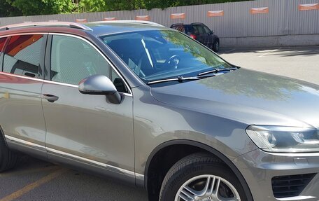 Volkswagen Touareg III, 2015 год, 2 550 000 рублей, 2 фотография