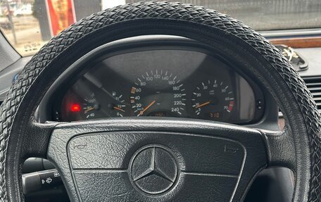 Mercedes-Benz C-Класс, 1998 год, 700 000 рублей, 16 фотография