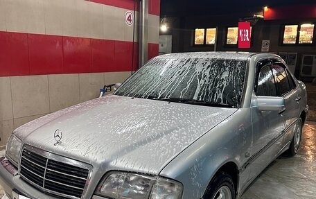 Mercedes-Benz C-Класс, 1998 год, 700 000 рублей, 12 фотография