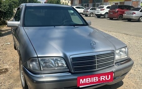 Mercedes-Benz C-Класс, 1998 год, 700 000 рублей, 21 фотография