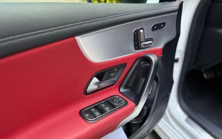 Mercedes-Benz A-Класс, 2021 год, 3 250 000 рублей, 11 фотография