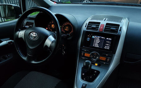 Toyota Auris II, 2007 год, 600 000 рублей, 15 фотография