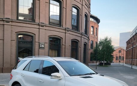 Mercedes-Benz M-Класс, 2011 год, 1 790 000 рублей, 2 фотография