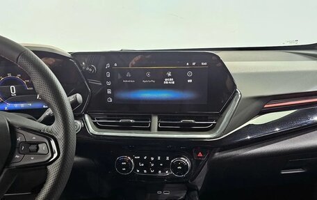 Chevrolet Trax, 2025 год, 2 785 000 рублей, 10 фотография