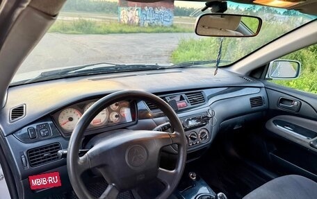 Mitsubishi Lancer IX, 2005 год, 350 000 рублей, 12 фотография