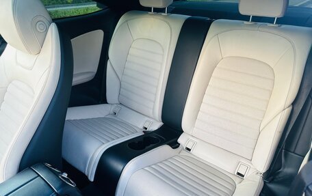 Mercedes-Benz C-Класс, 2015 год, 2 450 000 рублей, 11 фотография