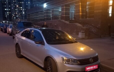 Volkswagen Jetta VI, 2015 год, 410 000 рублей, 7 фотография