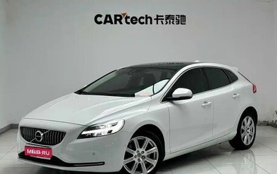 Volvo V40 II рестайлинг, 2018 год, 1 580 099 рублей, 1 фотография