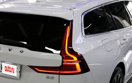 Volvo V60 II, 2024 год, 3 790 099 рублей, 9 фотография