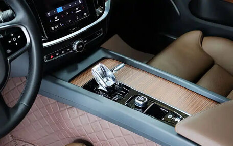 Volvo V60 II, 2024 год, 3 790 099 рублей, 16 фотография