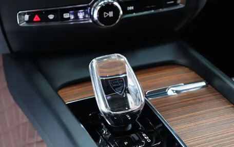 Volvo V60 II, 2024 год, 3 790 099 рублей, 14 фотография