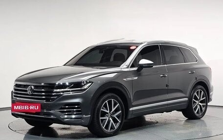 Volkswagen Touareg III, 2020 год, 4 385 000 рублей, 2 фотография