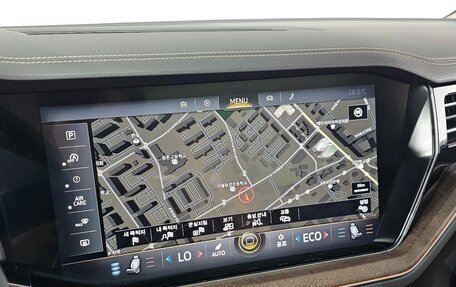 Volkswagen Touareg III, 2020 год, 4 385 000 рублей, 12 фотография