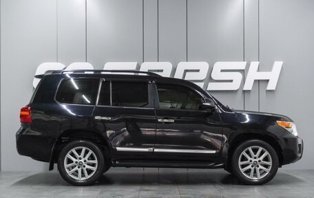 Toyota Land Cruiser 200, 2013 год, 2 940 000 рублей, 5 фотография