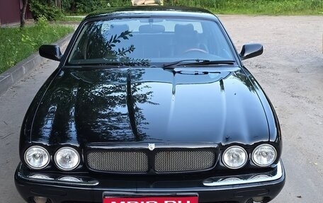 Jaguar XJR III (X350), 1999 год, 890 000 рублей, 2 фотография