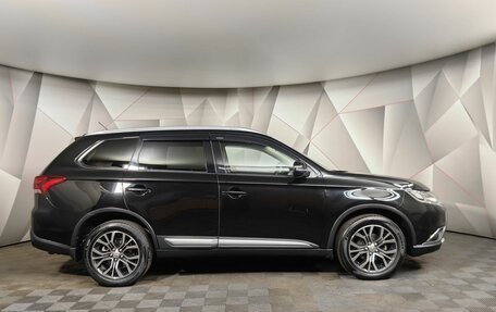 Mitsubishi Outlander III рестайлинг 3, 2018 год, 1 485 000 рублей, 6 фотография