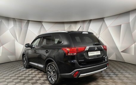Mitsubishi Outlander III рестайлинг 3, 2018 год, 1 485 000 рублей, 4 фотография