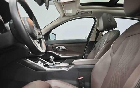 BMW 3 серия, 2022 год, 3 000 000 рублей, 20 фотография