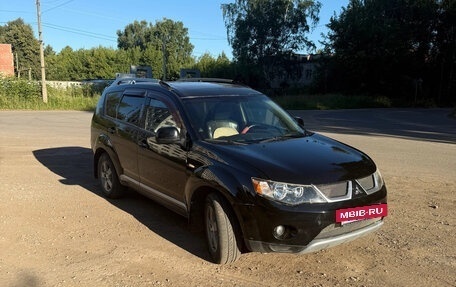 Mitsubishi Outlander III рестайлинг 3, 2007 год, 950 000 рублей, 6 фотография
