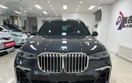 BMW X7, 2021 год, 6 100 000 рублей, 2 фотография