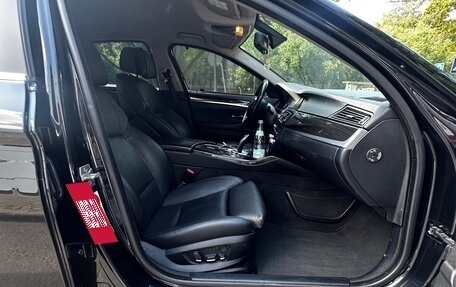 BMW 5 серия, 2012 год, 1 900 000 рублей, 11 фотография