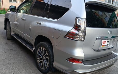 Lexus GX II, 2018 год, 4 300 000 рублей, 3 фотография