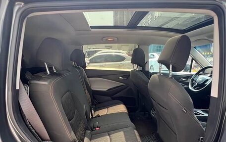 Chevrolet Orlando, 2022 год, 1 228 000 рублей, 13 фотография