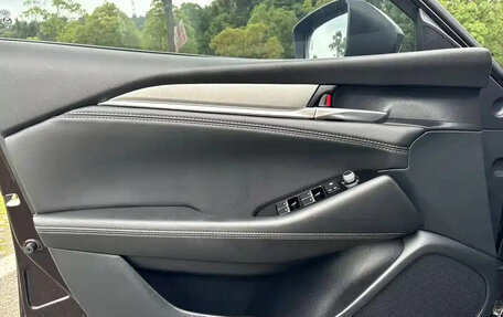 Mazda 6, 2021 год, 2 200 000 рублей, 26 фотография