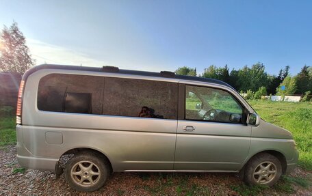 Honda Stepwgn II рестайлинг, 2003 год, 1 100 000 рублей, 5 фотография