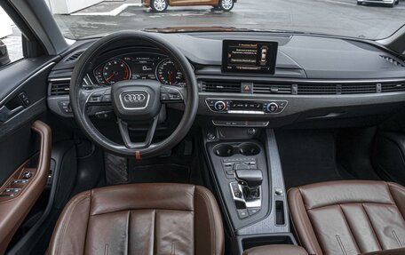 Audi A4, 2018 год, 2 730 000 рублей, 6 фотография