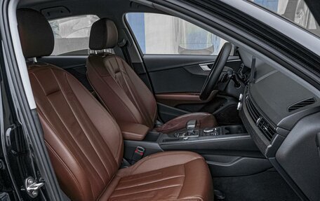 Audi A4, 2018 год, 2 730 000 рублей, 8 фотография