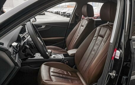Audi A4, 2018 год, 2 730 000 рублей, 10 фотография