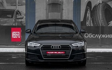 Audi A4, 2018 год, 2 730 000 рублей, 3 фотография
