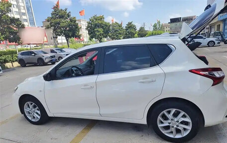 Nissan Tiida, 2021 год, 1 352 000 рублей, 4 фотография