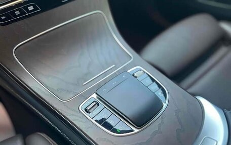 Mercedes-Benz GLC, 2022 год, 4 030 000 рублей, 17 фотография