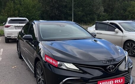 Toyota Camry, 2023 год, 3 500 000 рублей, 3 фотография