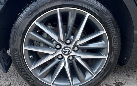 Toyota Camry, 2023 год, 3 500 000 рублей, 13 фотография
