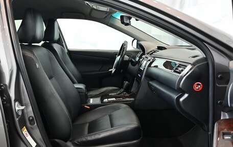Toyota Camry, 2016 год, 2 050 000 рублей, 11 фотография