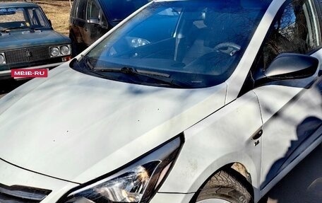 Hyundai Solaris II рестайлинг, 2015 год, 1 100 000 рублей, 14 фотография