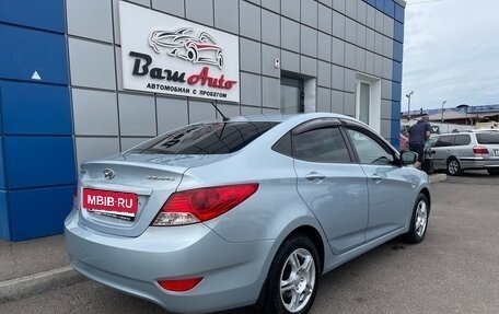 Hyundai Solaris II рестайлинг, 2012 год, 747 000 рублей, 3 фотография